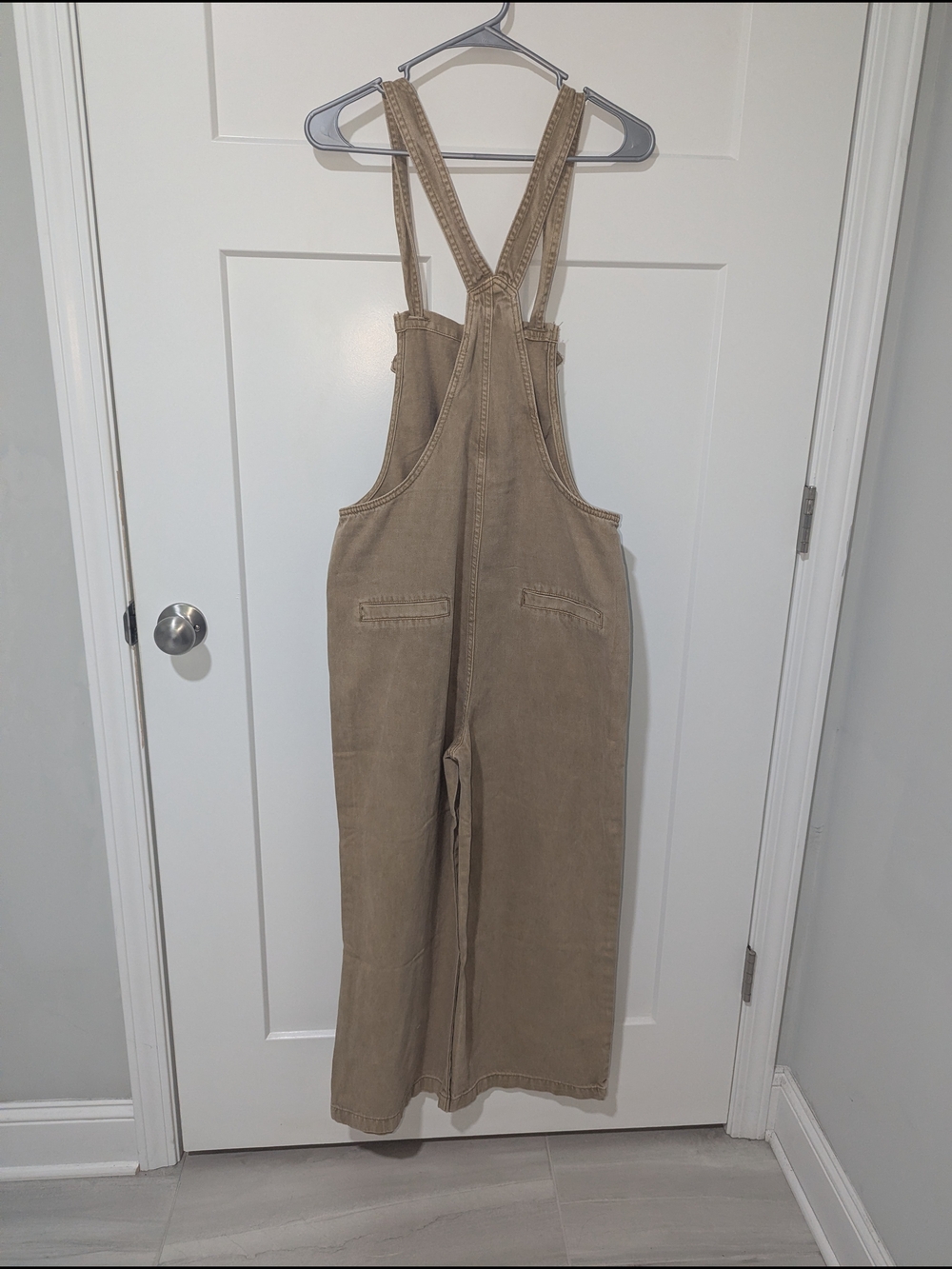 Zenana Outfitters Niccola Knot Strap Wide-Leg Demin Overalls - Picture 3 of 6